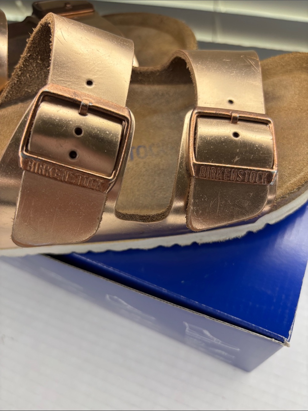 Birkenstock Arizona sandals, metallic copper, size 37 - Picture 9 of 11